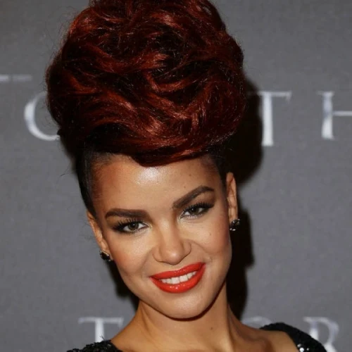 Eva Simons